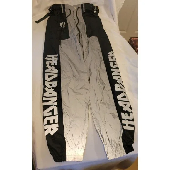 IHeartRaves SM Reflective Cargo Headbanger Sweatpants and Reflective Shrug Set - Picture 2 of 9